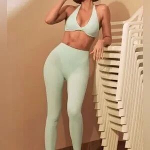 Mint Green Women's High-Waisted Leggings